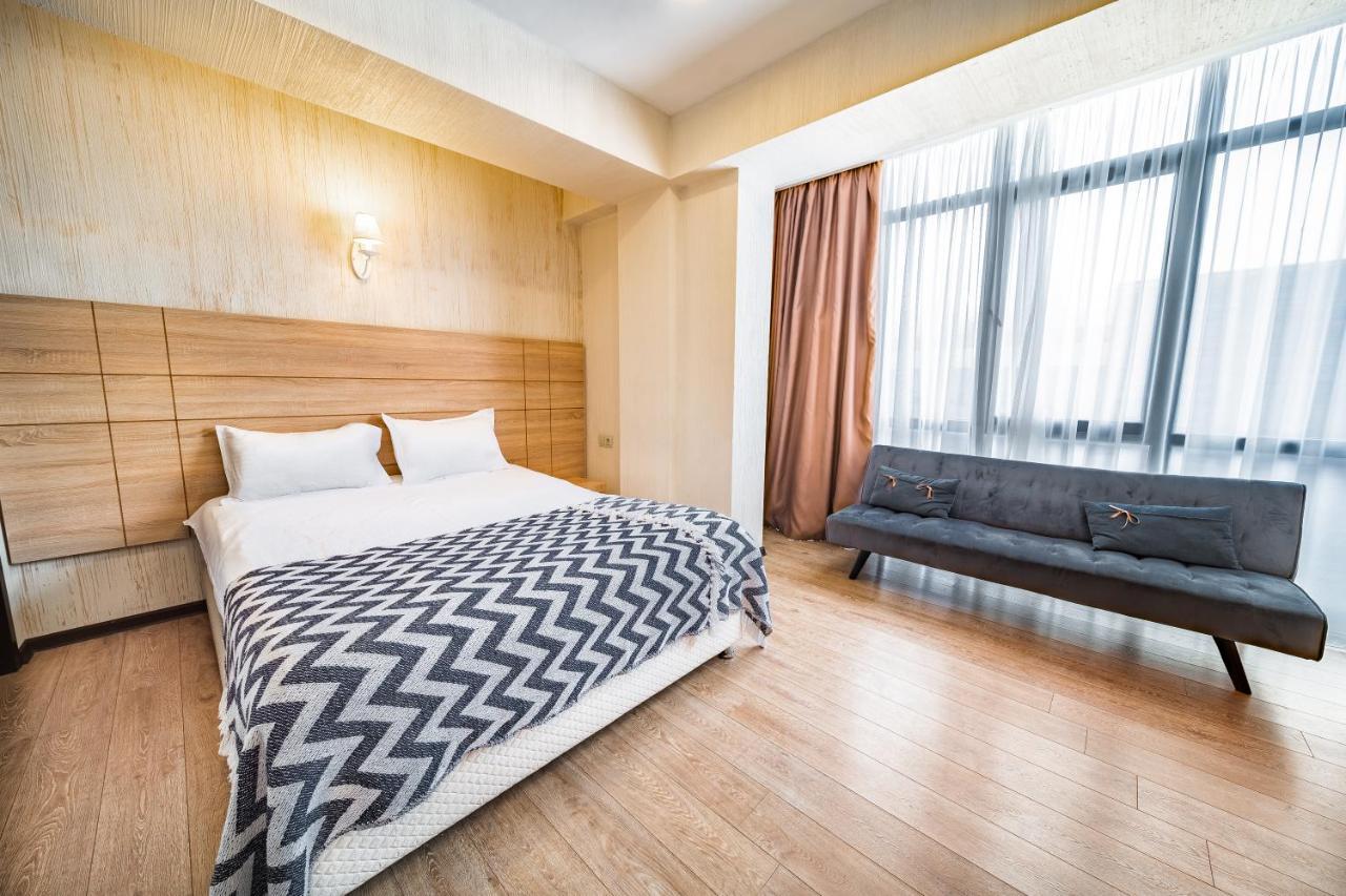 Bm Plaza Hotel Bakuriani Kültér fotó