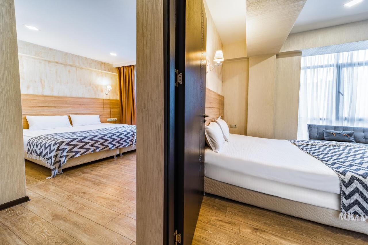 Bm Plaza Hotel Bakuriani Kültér fotó