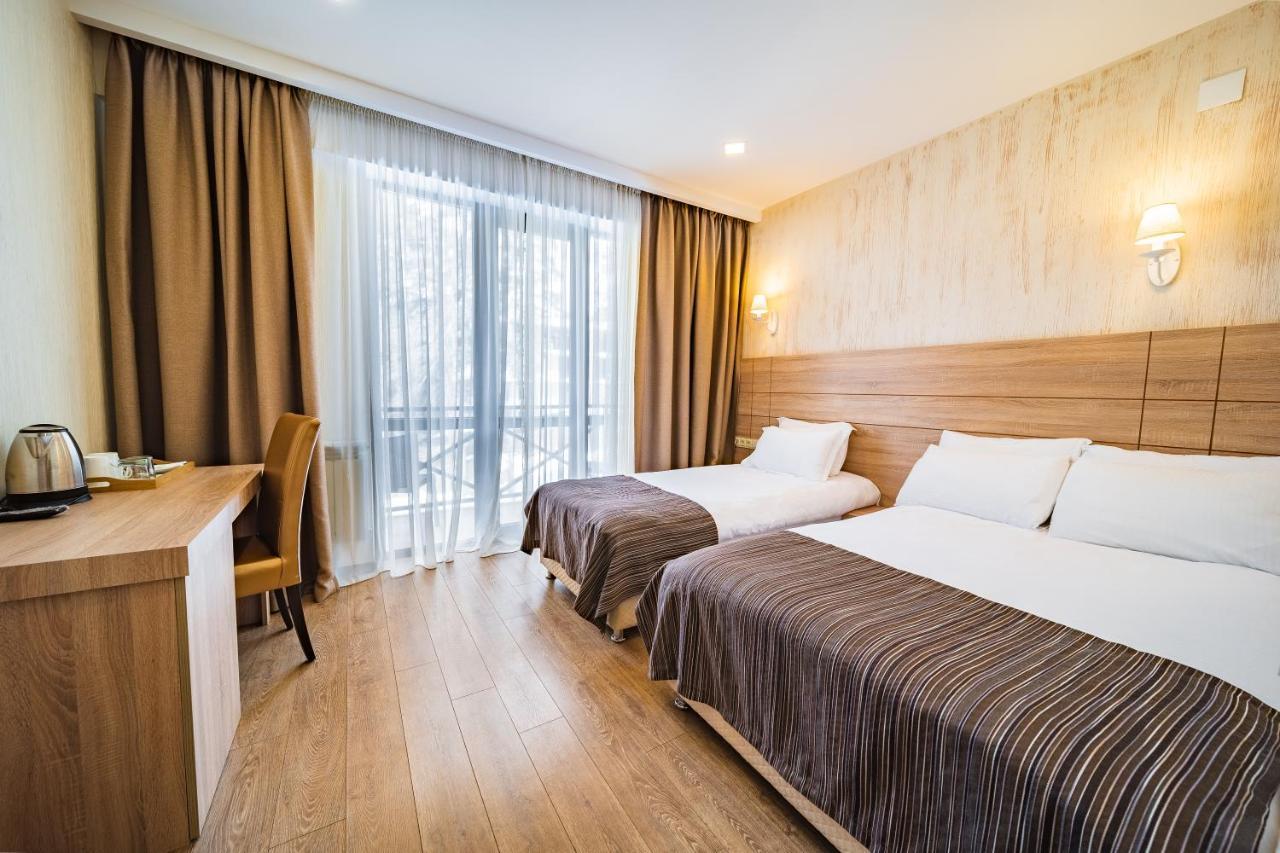 Bm Plaza Hotel Bakuriani Kültér fotó